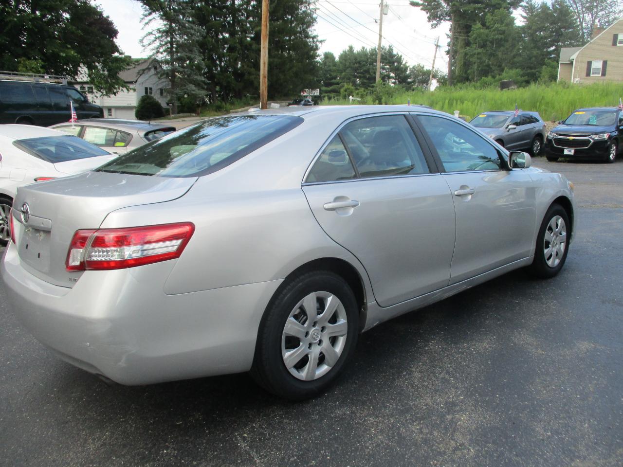 Toyota Camry LE 2010
