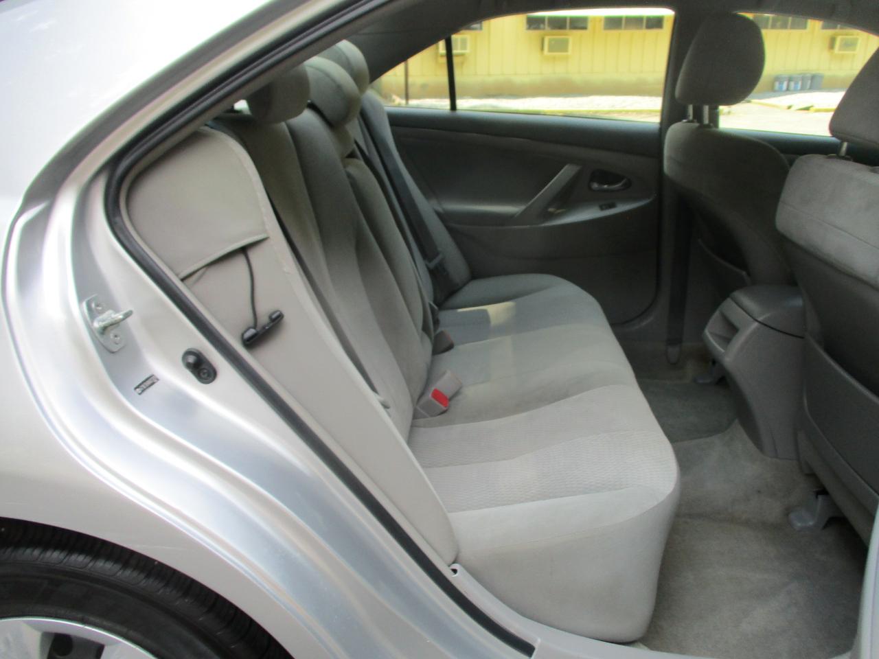 Toyota Camry LE 2010