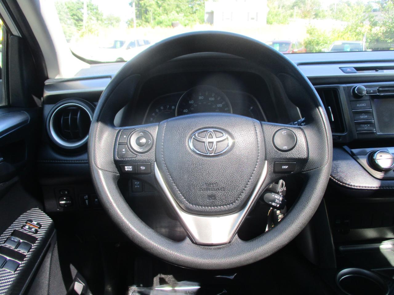 Toyota RAV4 XLE AWD 2013