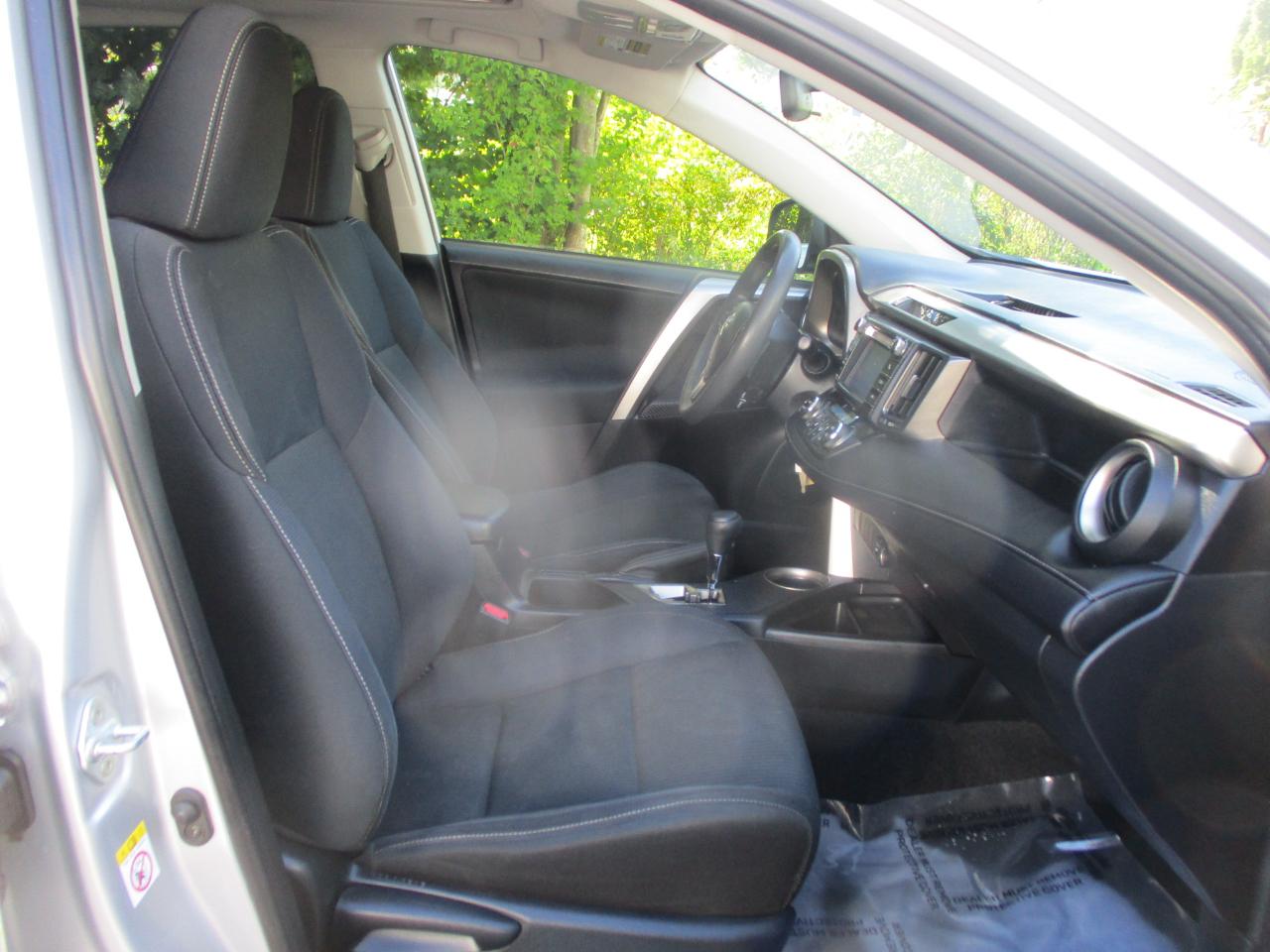 Toyota RAV4 XLE AWD 2013