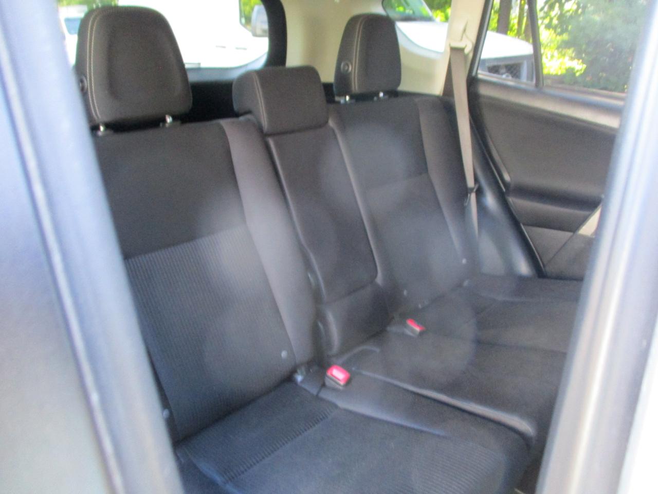 Toyota RAV4 XLE AWD 2013