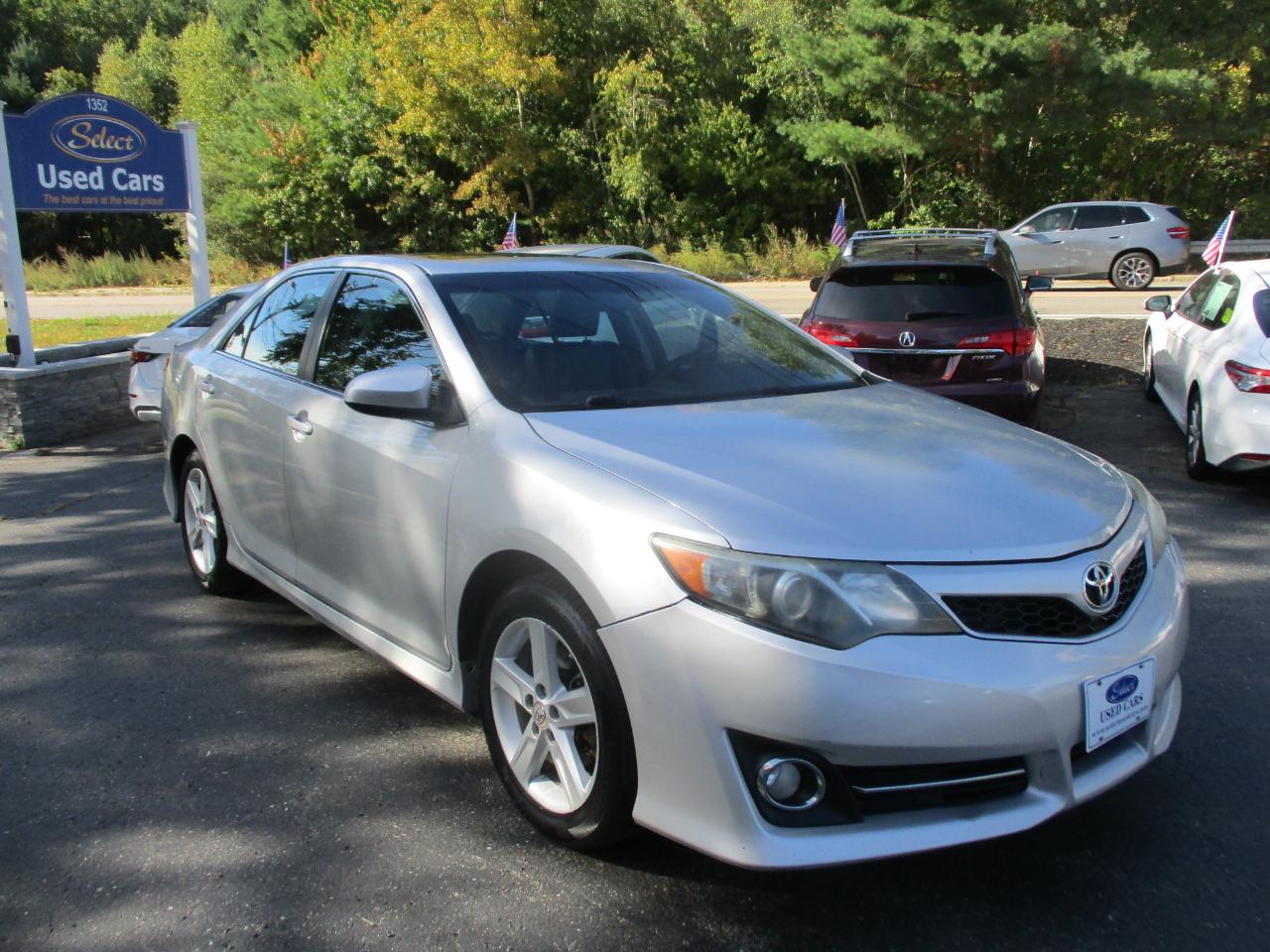 Toyota Camry SE 2012