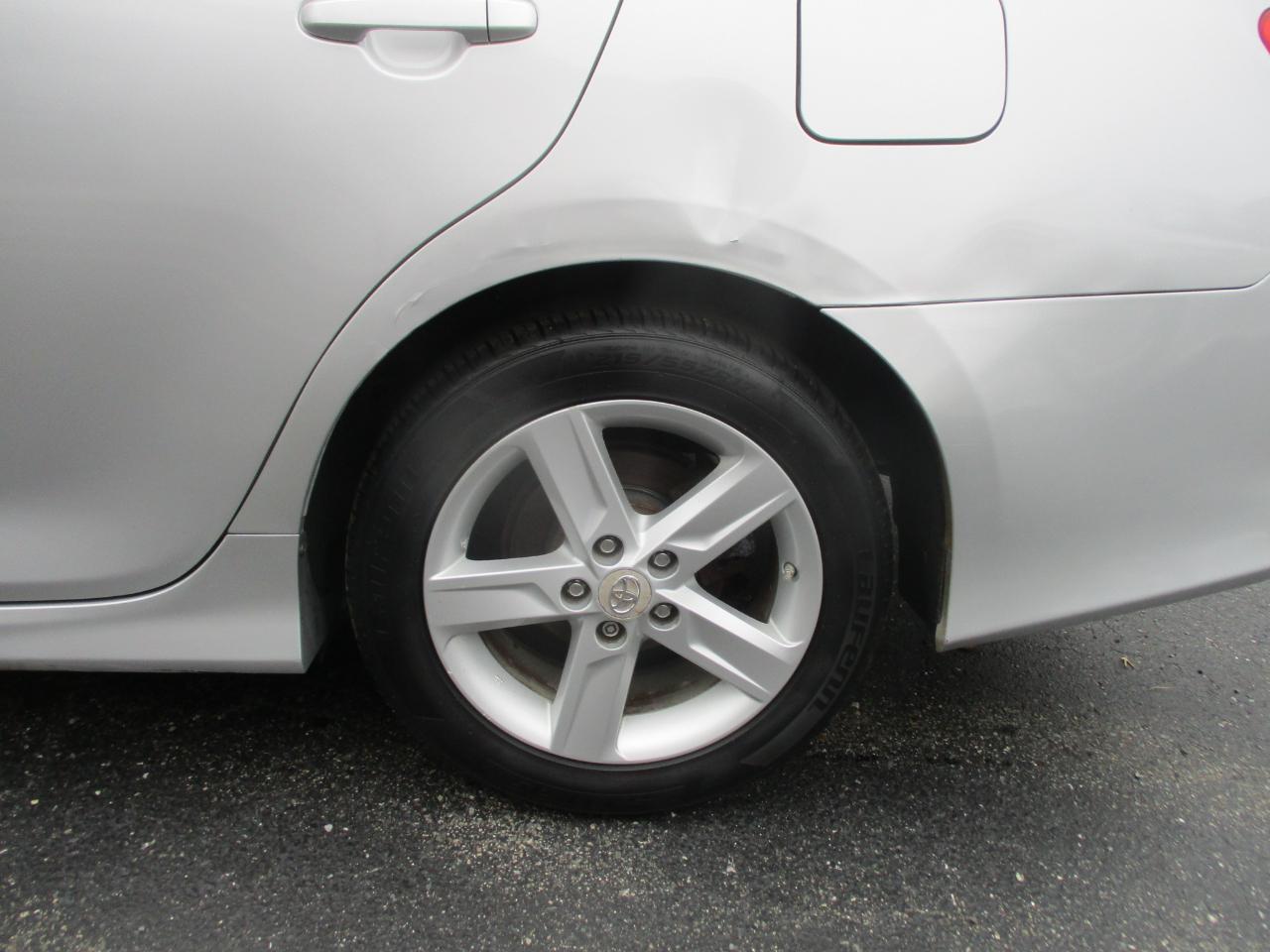 Toyota Camry SE 2012