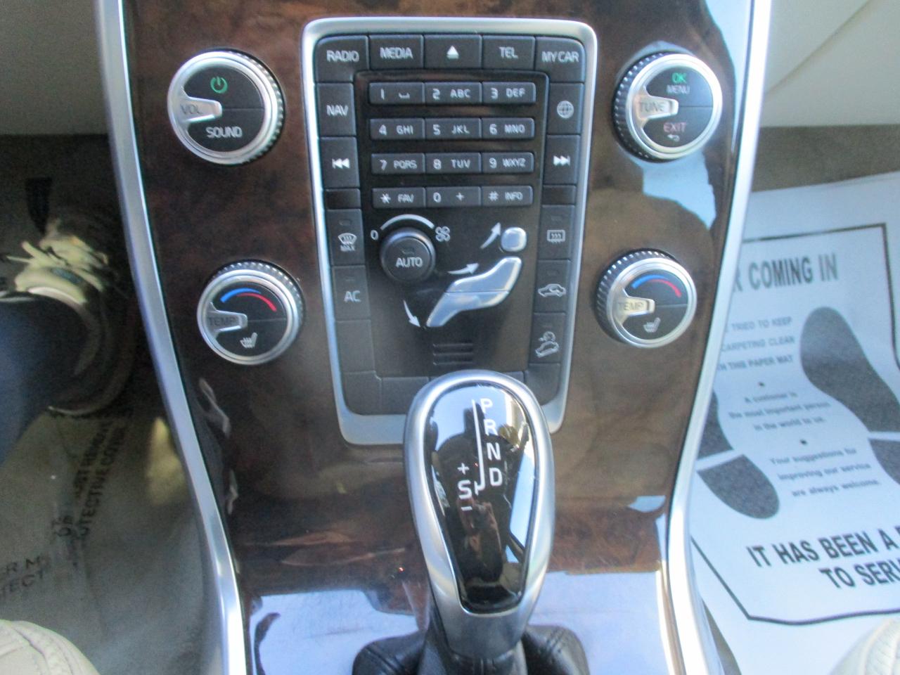 Volvo XC70  2015