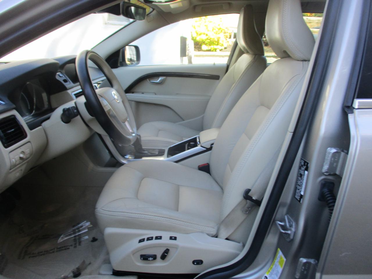 Volvo XC70  2015