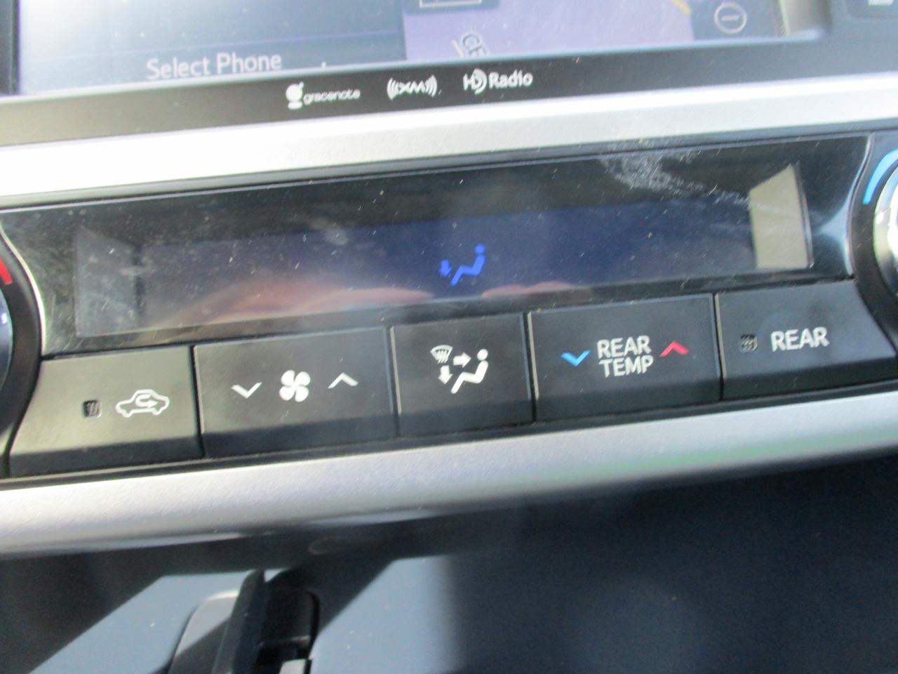 Toyota Camry SE 2018