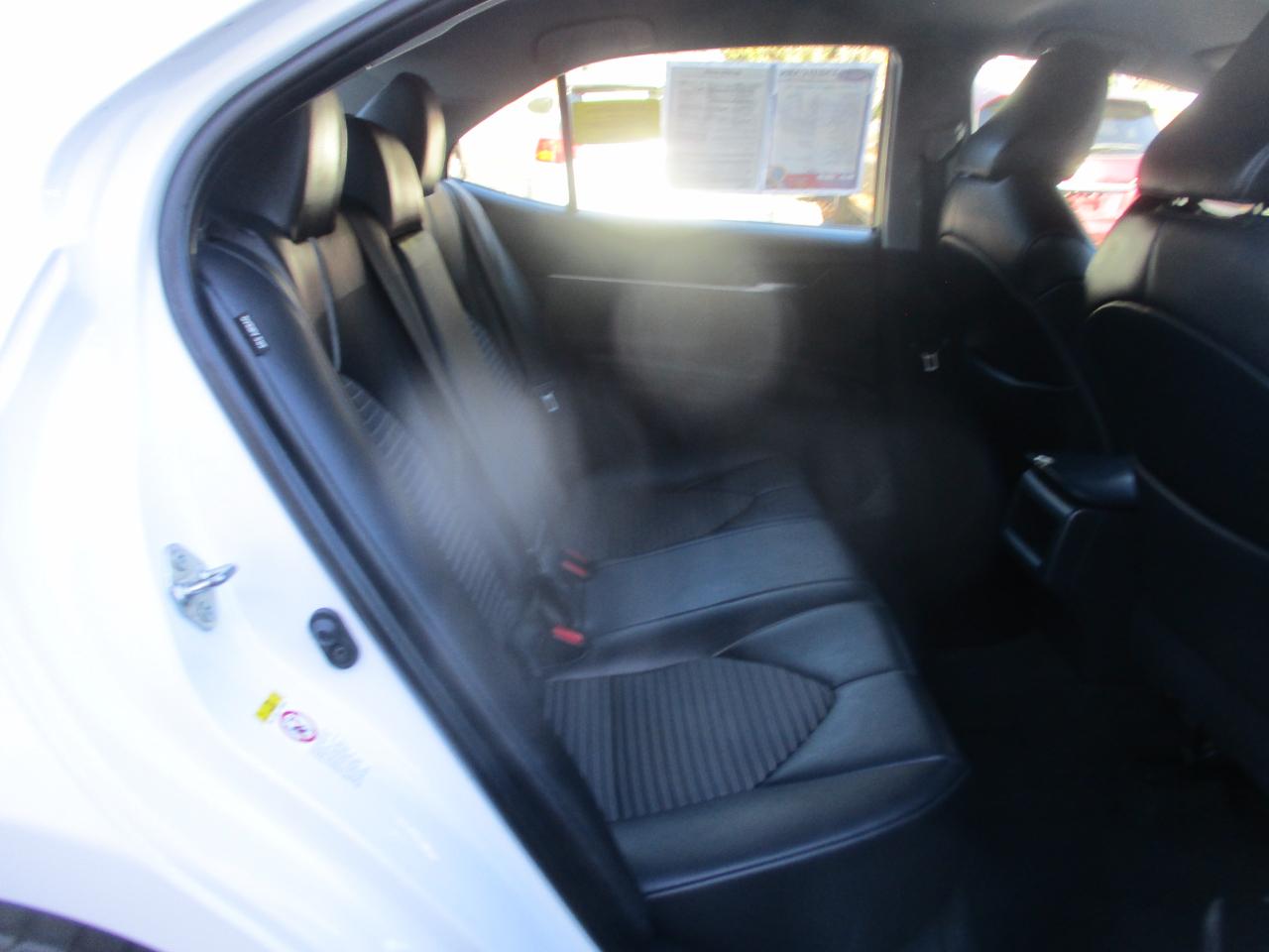 Toyota Camry SE 2018
