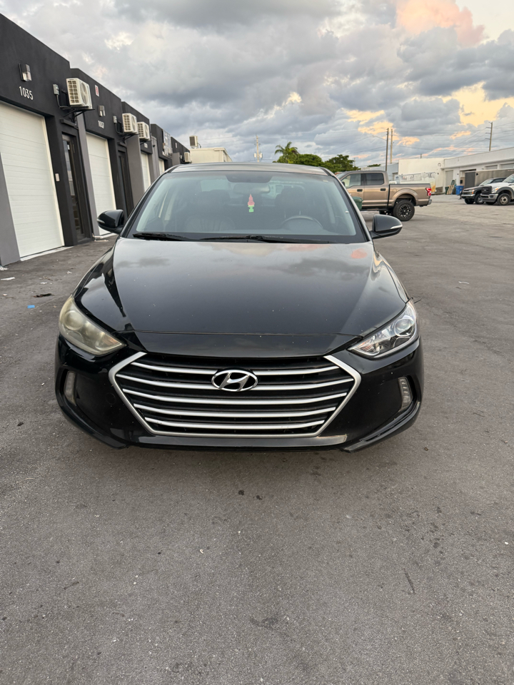 Hyundai Elantra  2017 Hyundai Elantra  2017