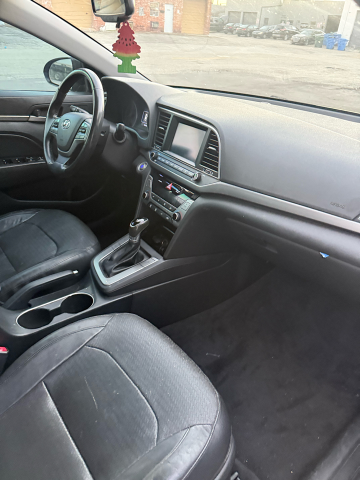 Hyundai Elantra  2017 Hyundai Elantra  2017