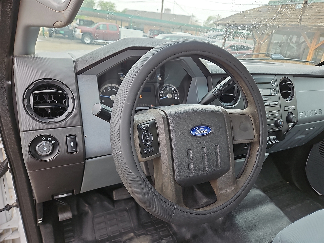 Ford Super Duty F-350 SRW  2015