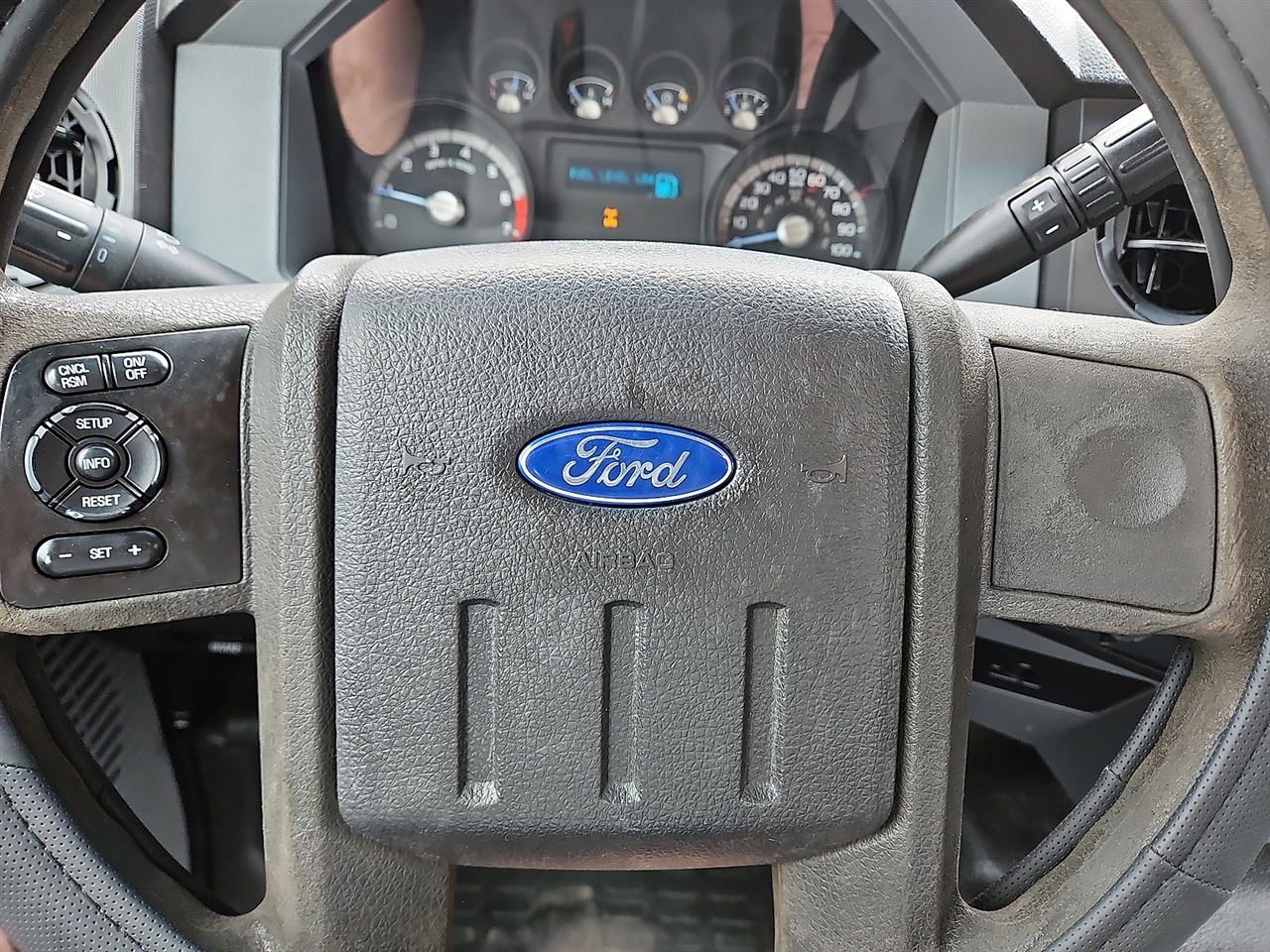 Ford Super Duty F-350 SRW  2015