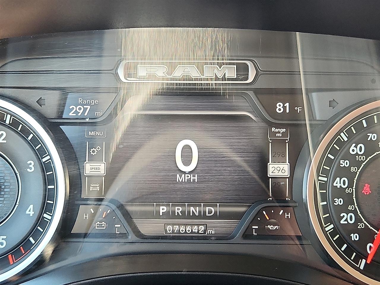 RAM 1500 Big Horn 4x4 Crew Cab 5'7" Box 2021