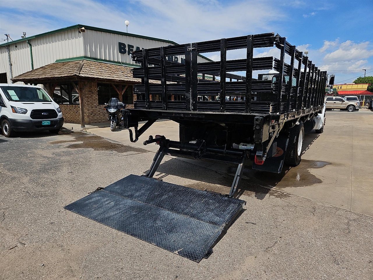 Peterbilt 337  2014 Peterbilt 337  2014