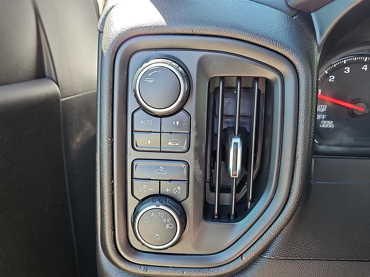 Chevrolet Silverado 1500 4WD Crew Cab 157" Work Truck 2021