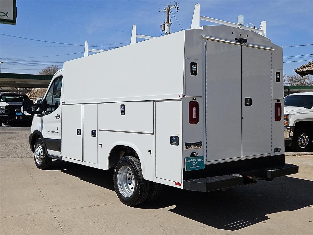 Ford Transit Cutaway T-350 RWD DRW 138" WB 9950 GVWR 2021