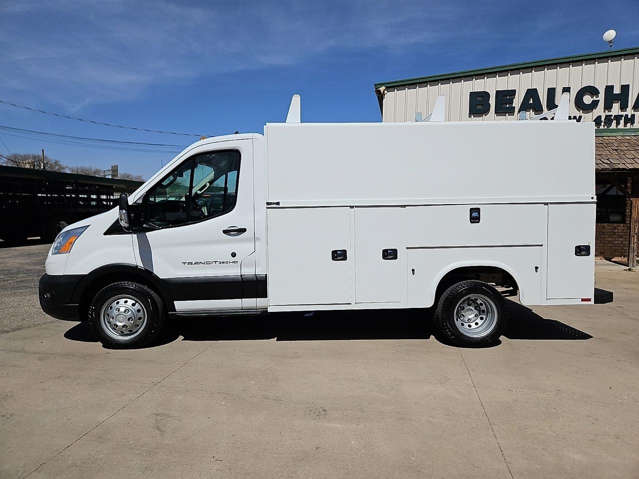 Ford Transit Cutaway T-350 RWD DRW 138" WB 9950 GVWR 2021