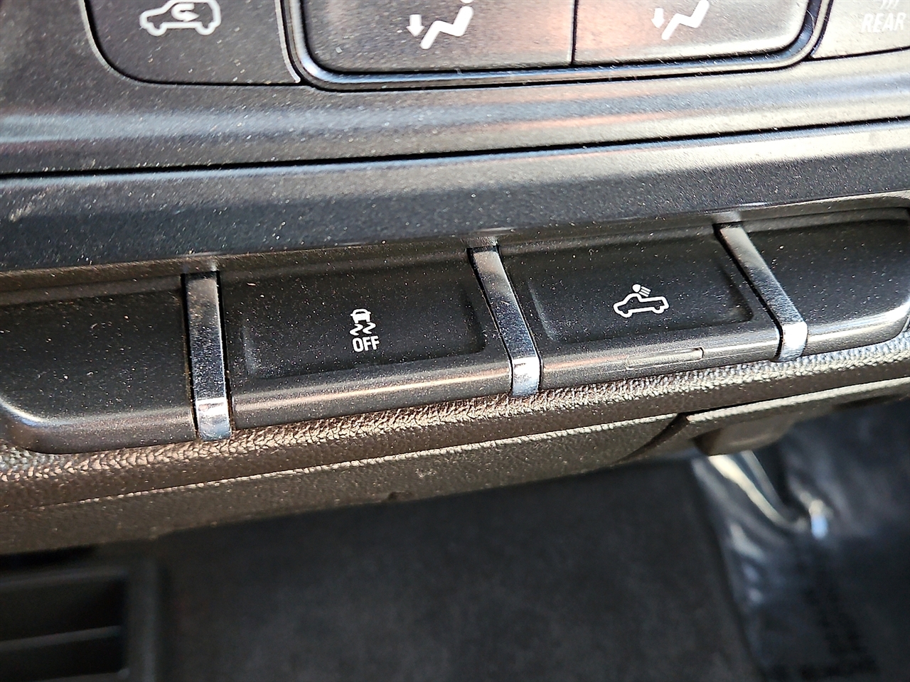 Chevrolet Silverado 1500 LD 4WD Double Cab Custom 2019