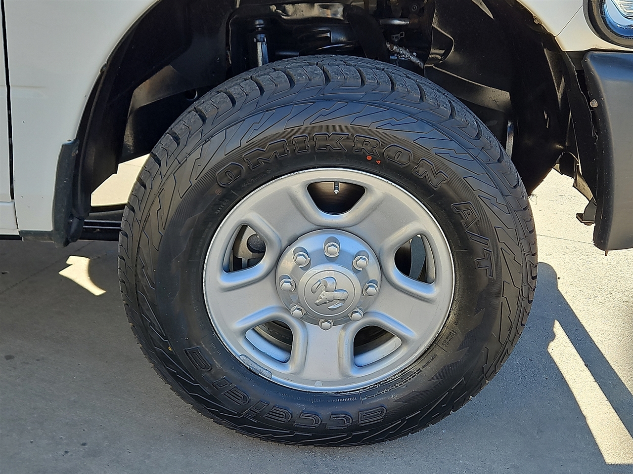 RAM 3500 4WD Crew Cab 169" Tradesman 2014