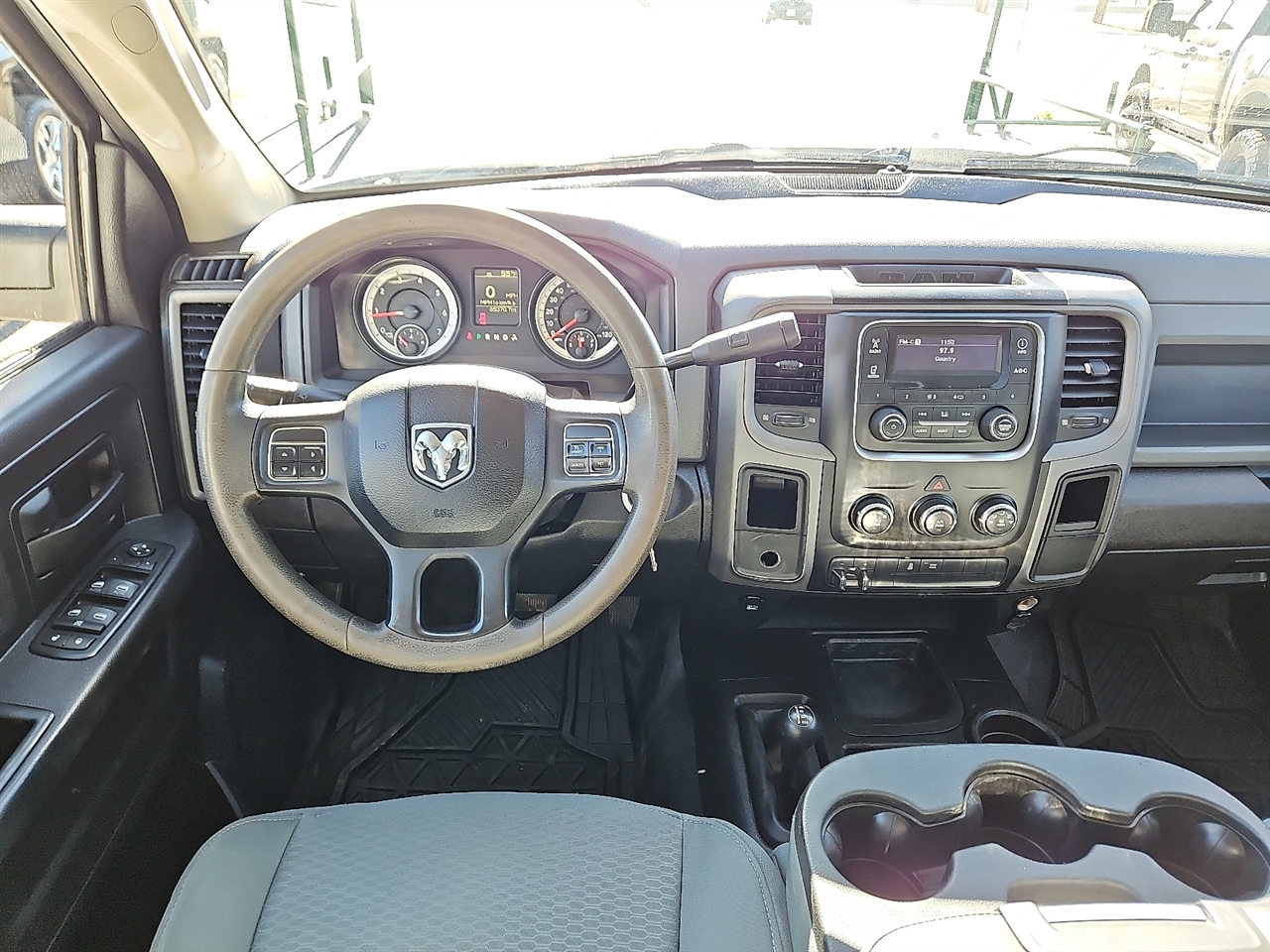 RAM 3500 4WD Crew Cab 169" Tradesman 2014