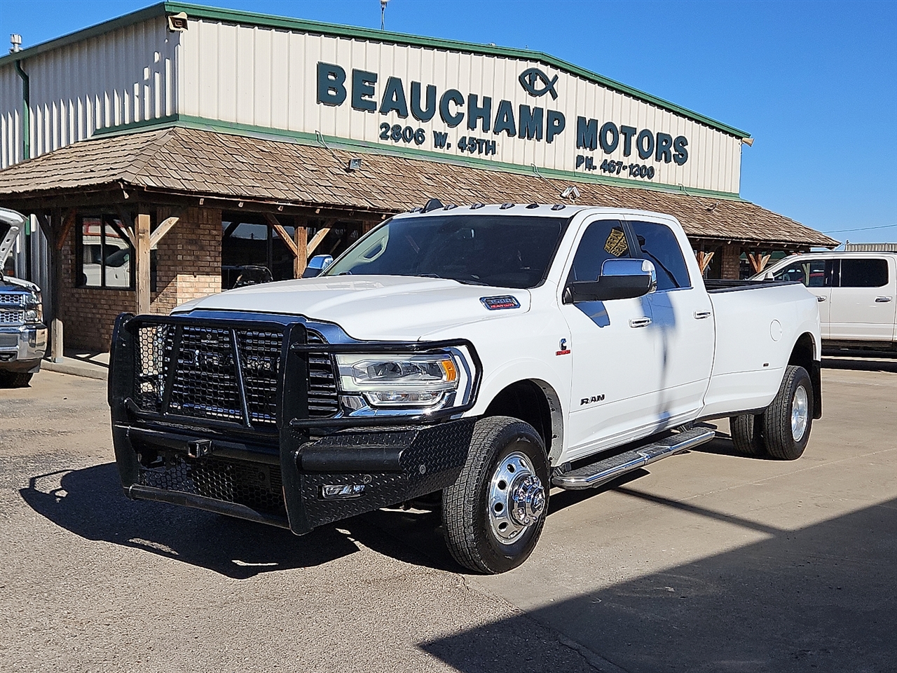 2022 RAM 3500 Laramie 4x4 Crew Cab 8' Box