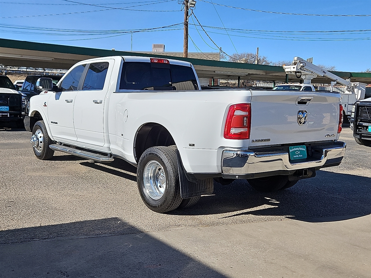 RAM 3500 Laramie 4x4 Crew Cab 8' Box 2022