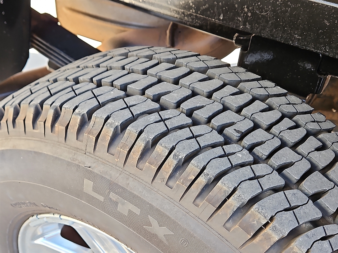 RAM 2500 4WD Mega Cab 160.5" Laramie Limited 2012