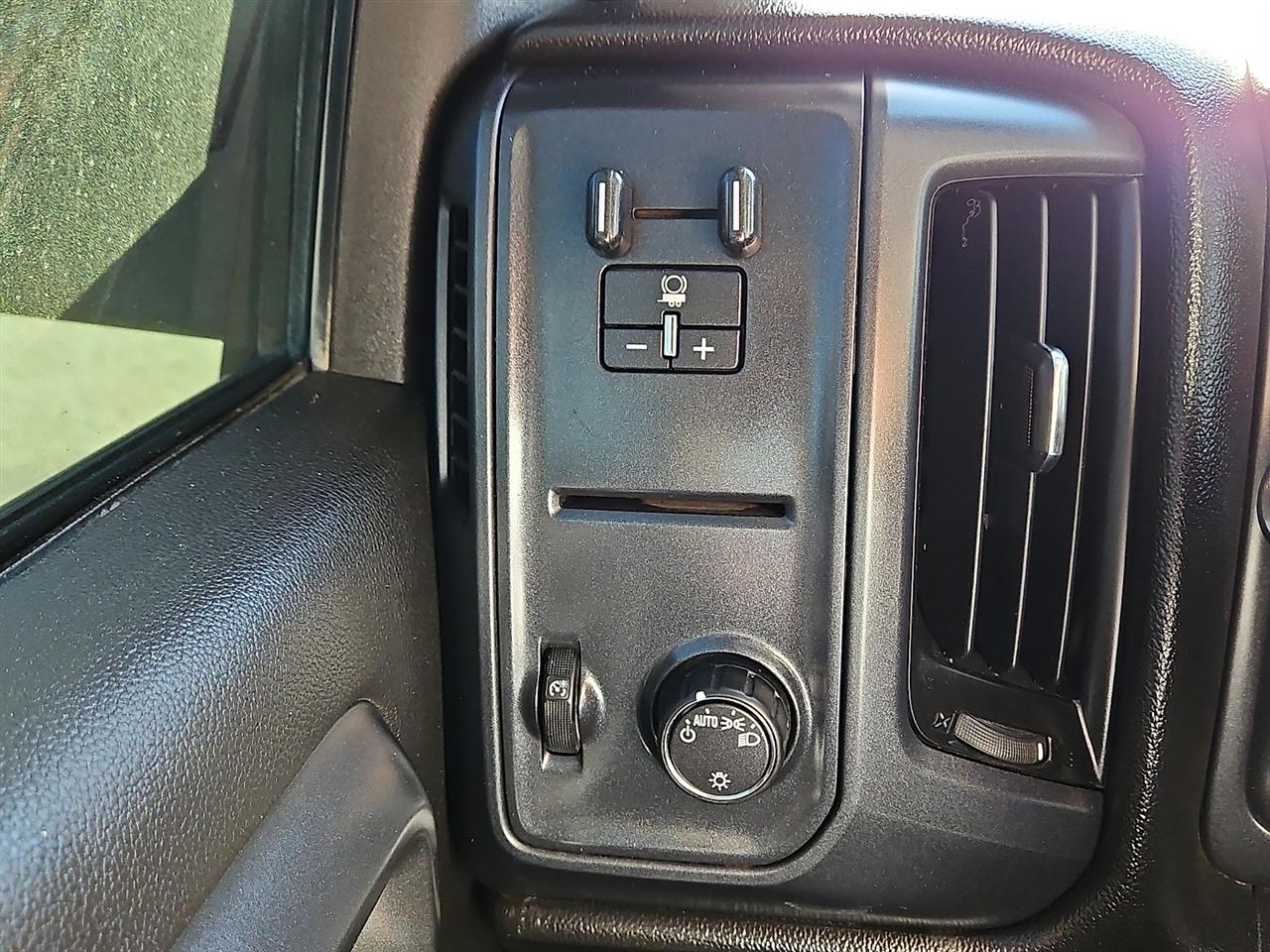 Chevrolet Silverado 2500HD 4WD Double Cab 144.2" Work Truck 2016