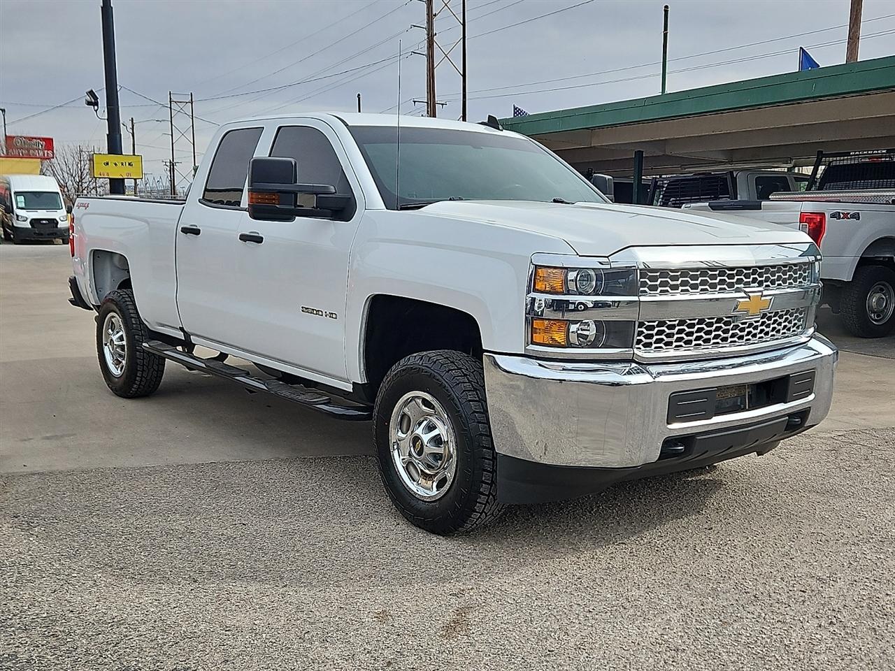 Chevrolet Silverado 2500HD 4WD Double Cab 144.2" Work Truck 2019