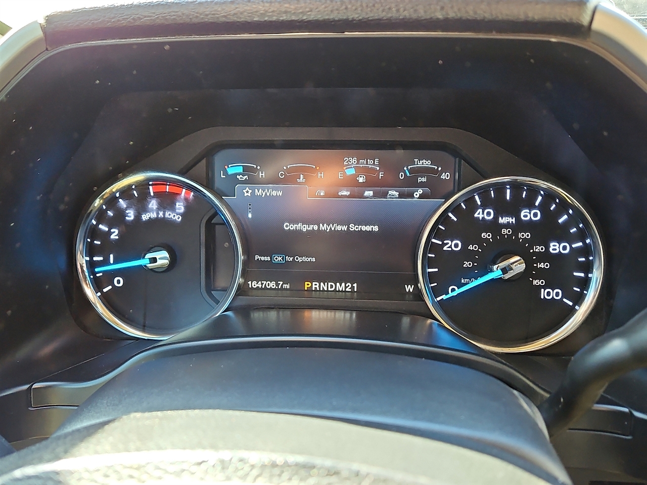 Ford Super Duty F-350 SRW Lariat 4WD Crew Cab 8' Box 2019