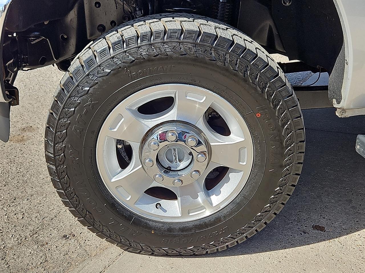 Ford Super Duty F-250 SRW 4WD Crew Cab 156" XLT 2013