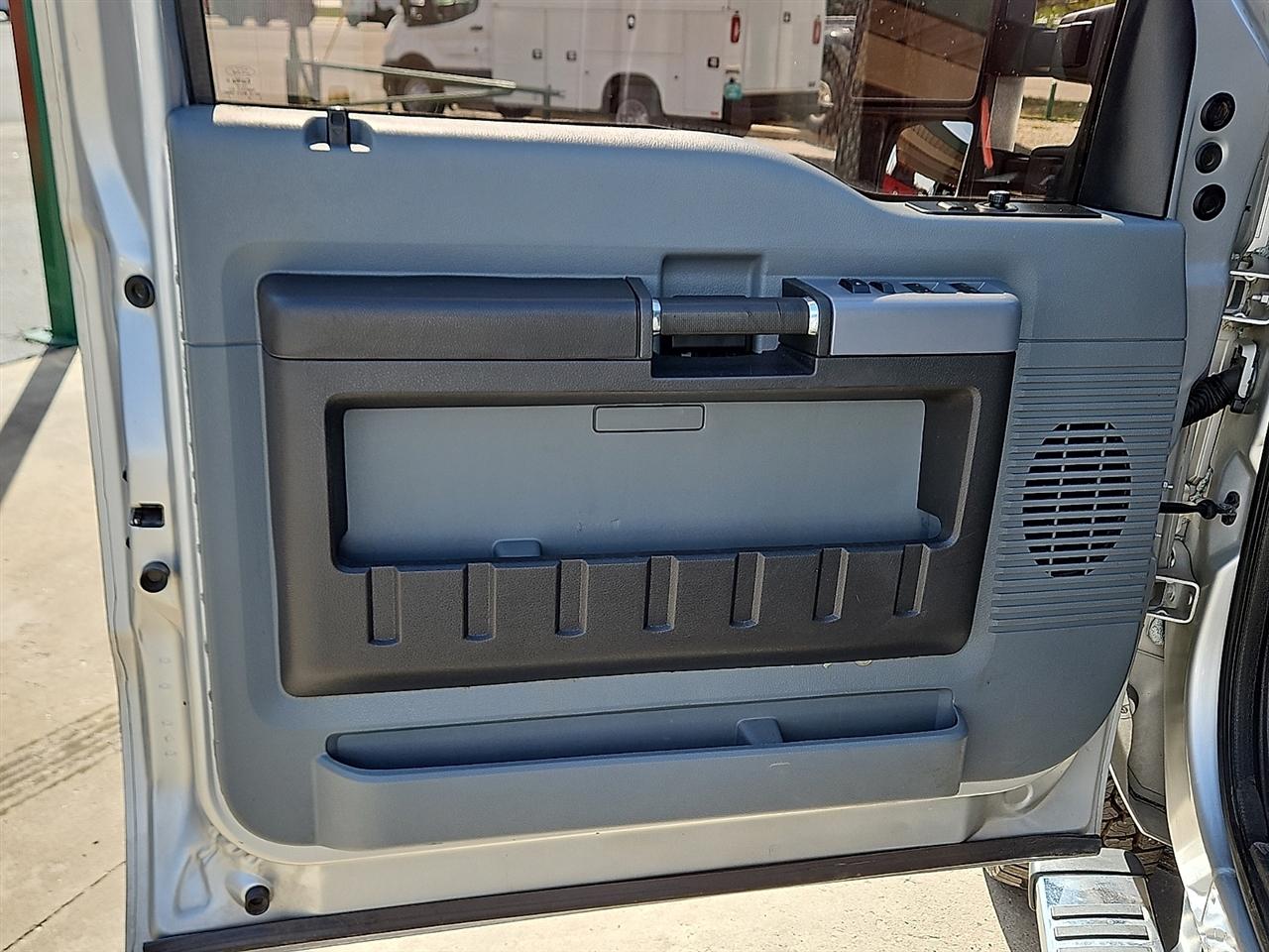 Ford Super Duty F-250 SRW 4WD Crew Cab 156" XLT 2013