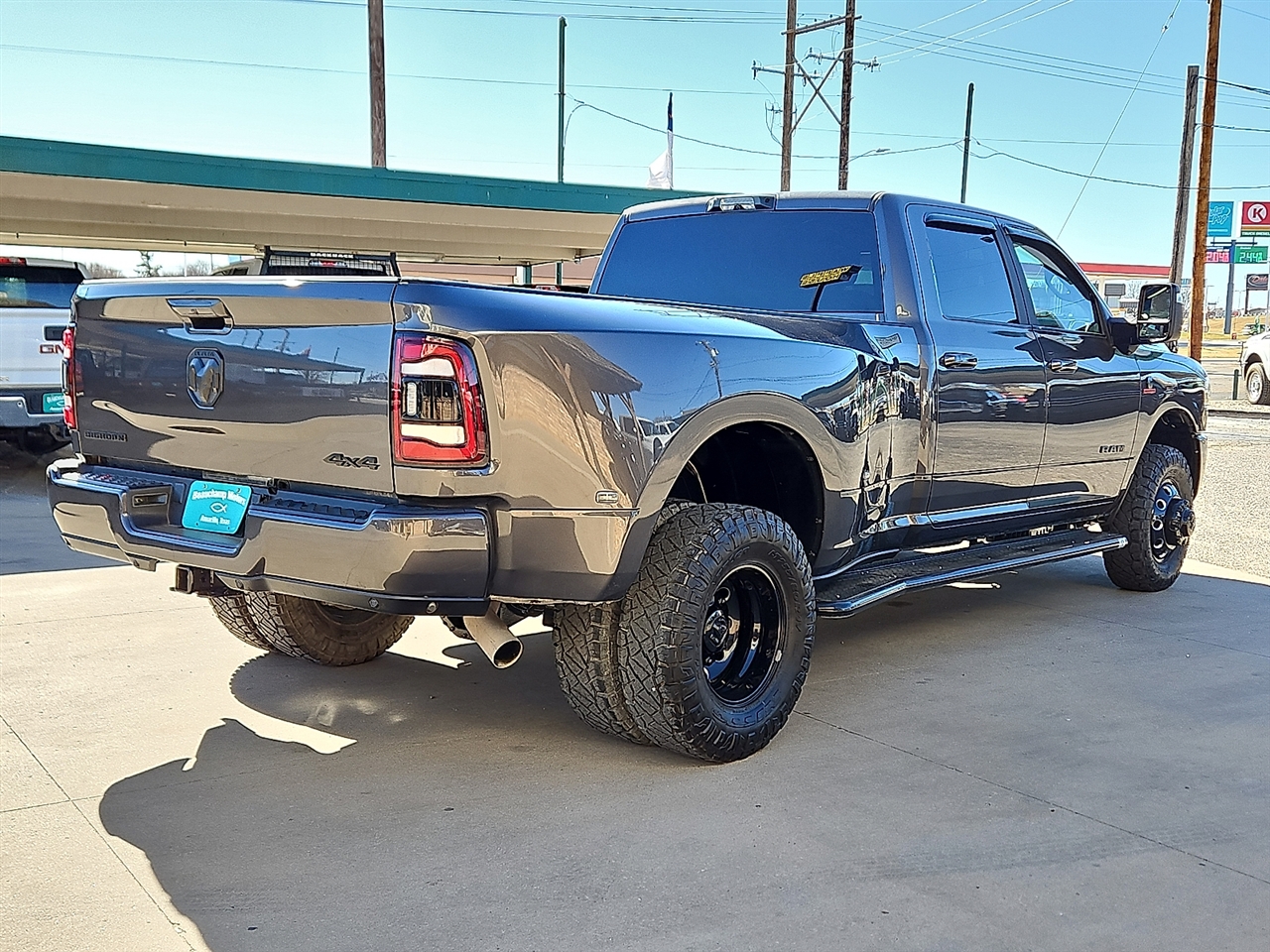 RAM 3500 Big Horn 4x4 Crew Cab 8' Box 2024