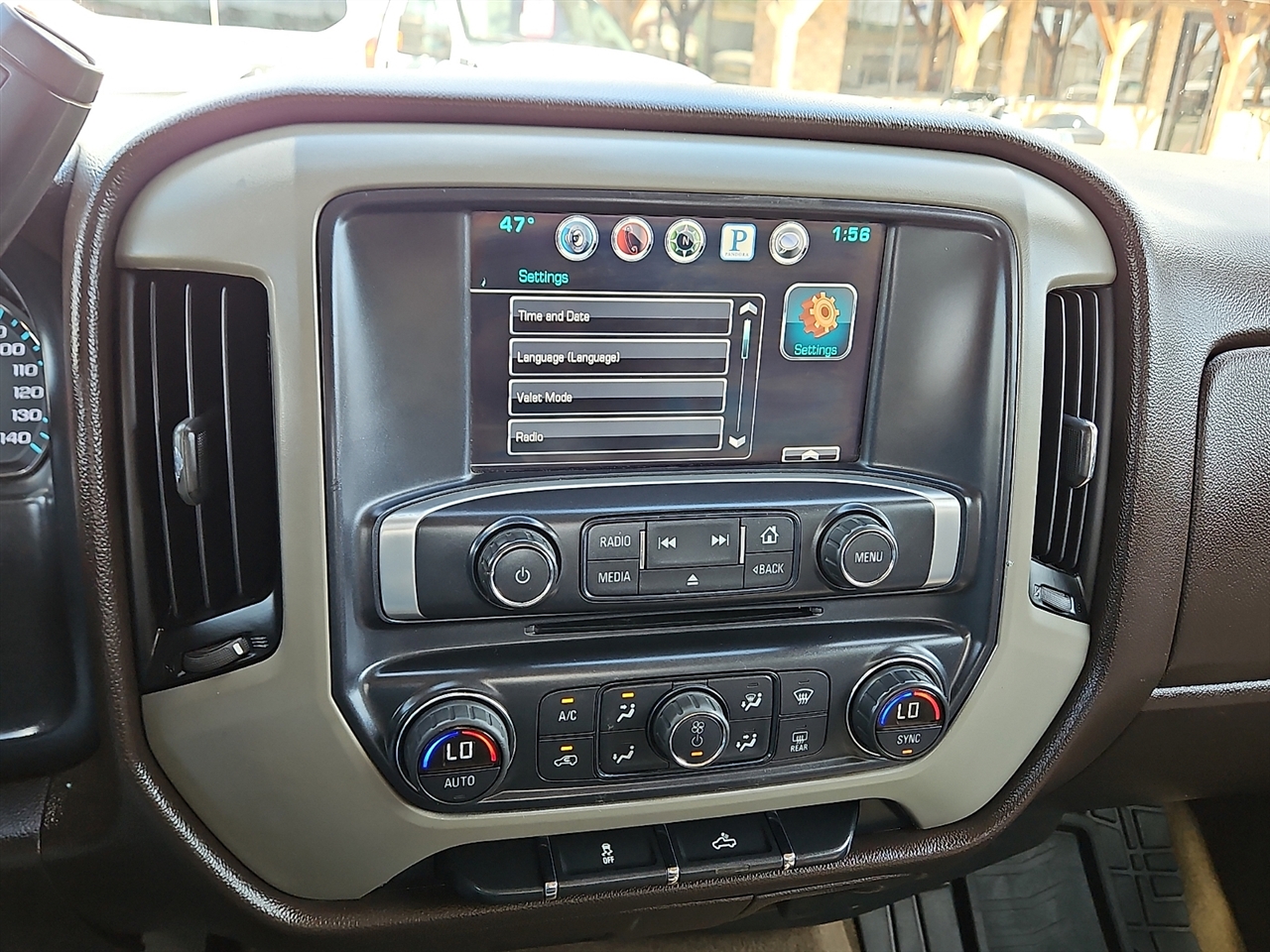 Chevrolet Silverado 1500 4WD Crew Cab 153.0" LT w/1LT 2015