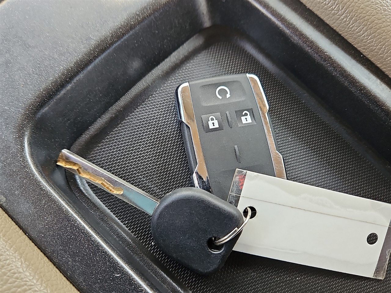 Chevrolet Silverado 1500 4WD Crew Cab 153.0" LT w/1LT 2015