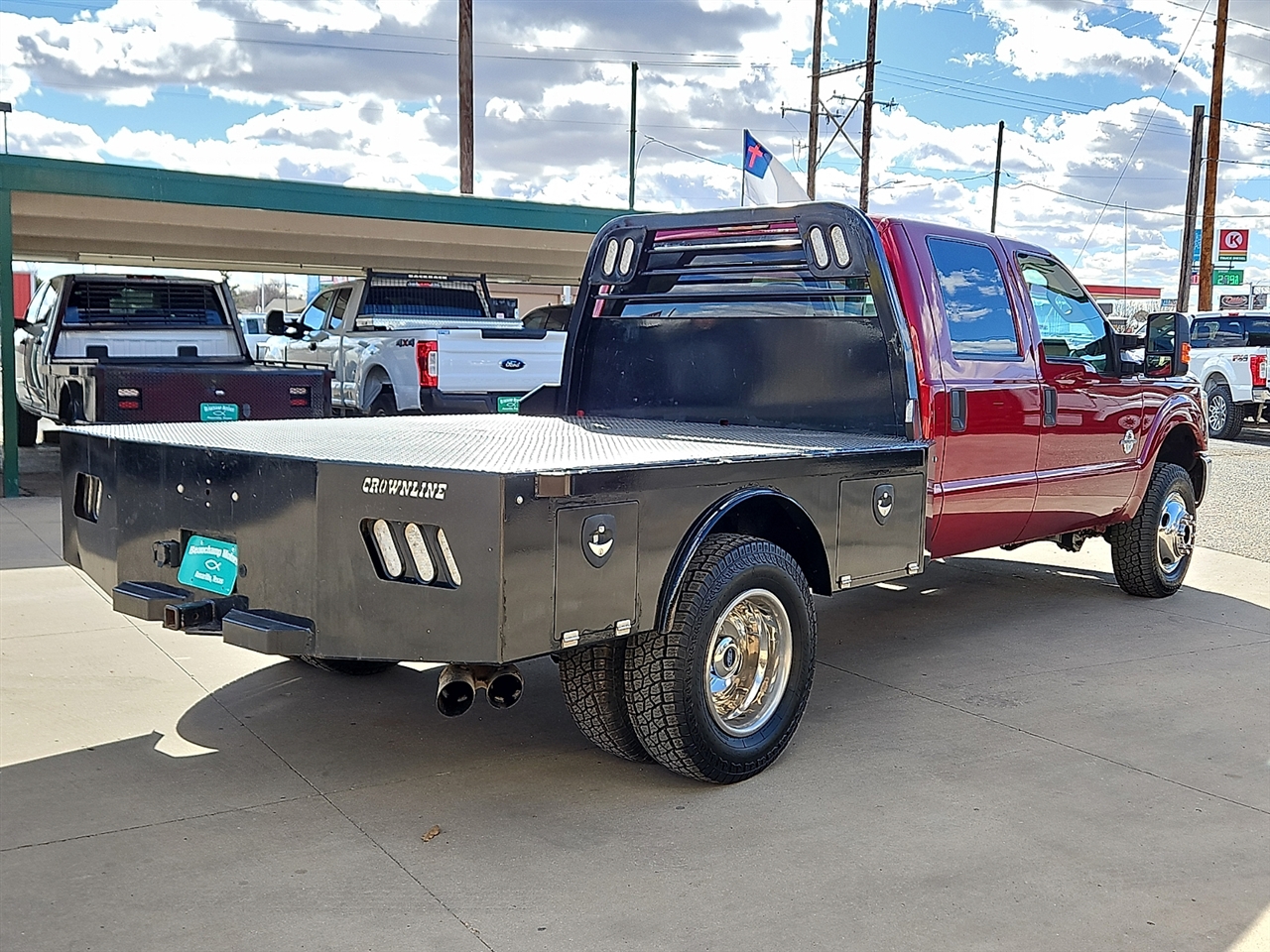 Ford Super Duty F-350 DRW 4WD Crew Cab 172" XLT 2015