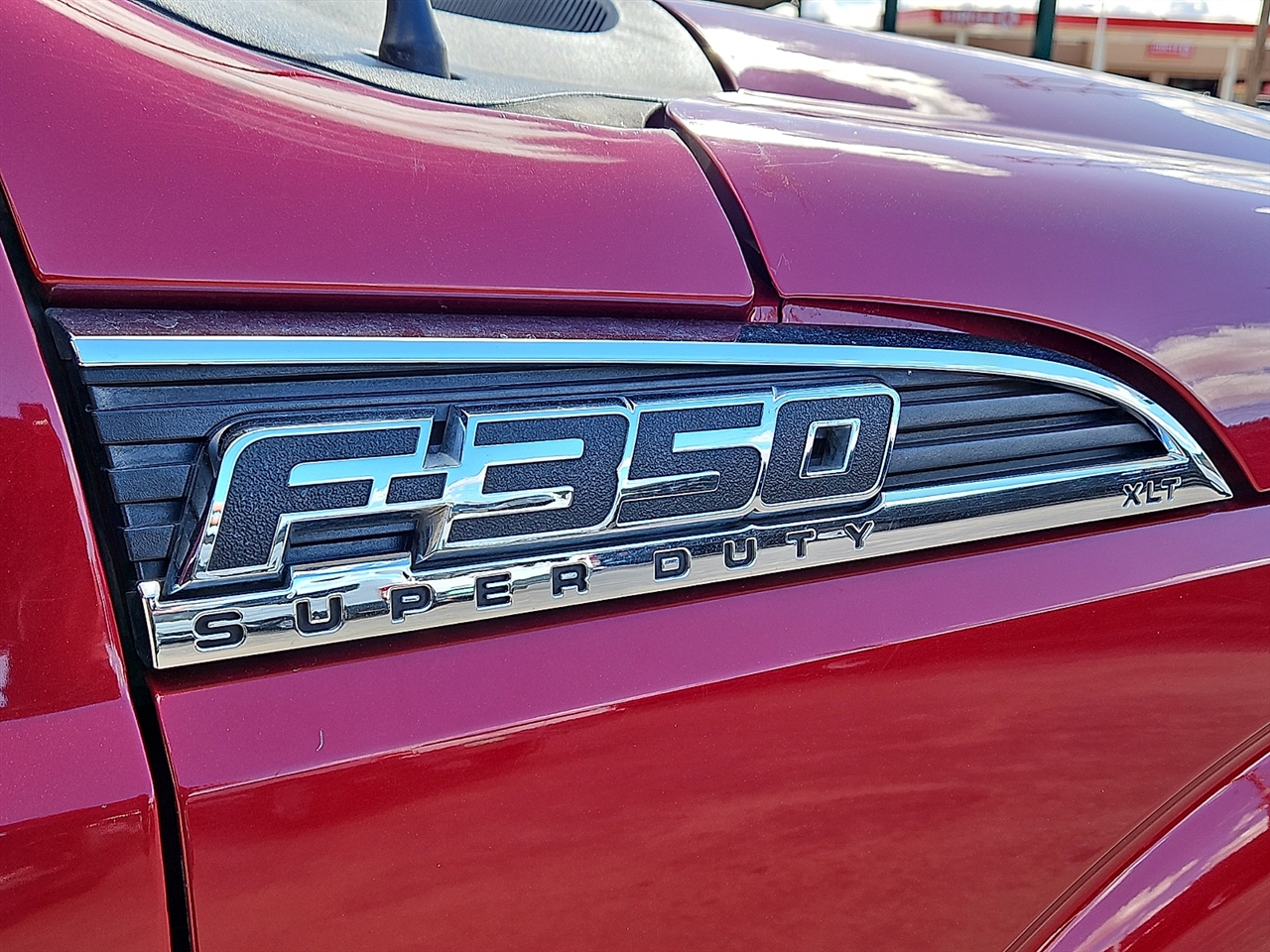 Ford Super Duty F-350 DRW 4WD Crew Cab 172" XLT 2015