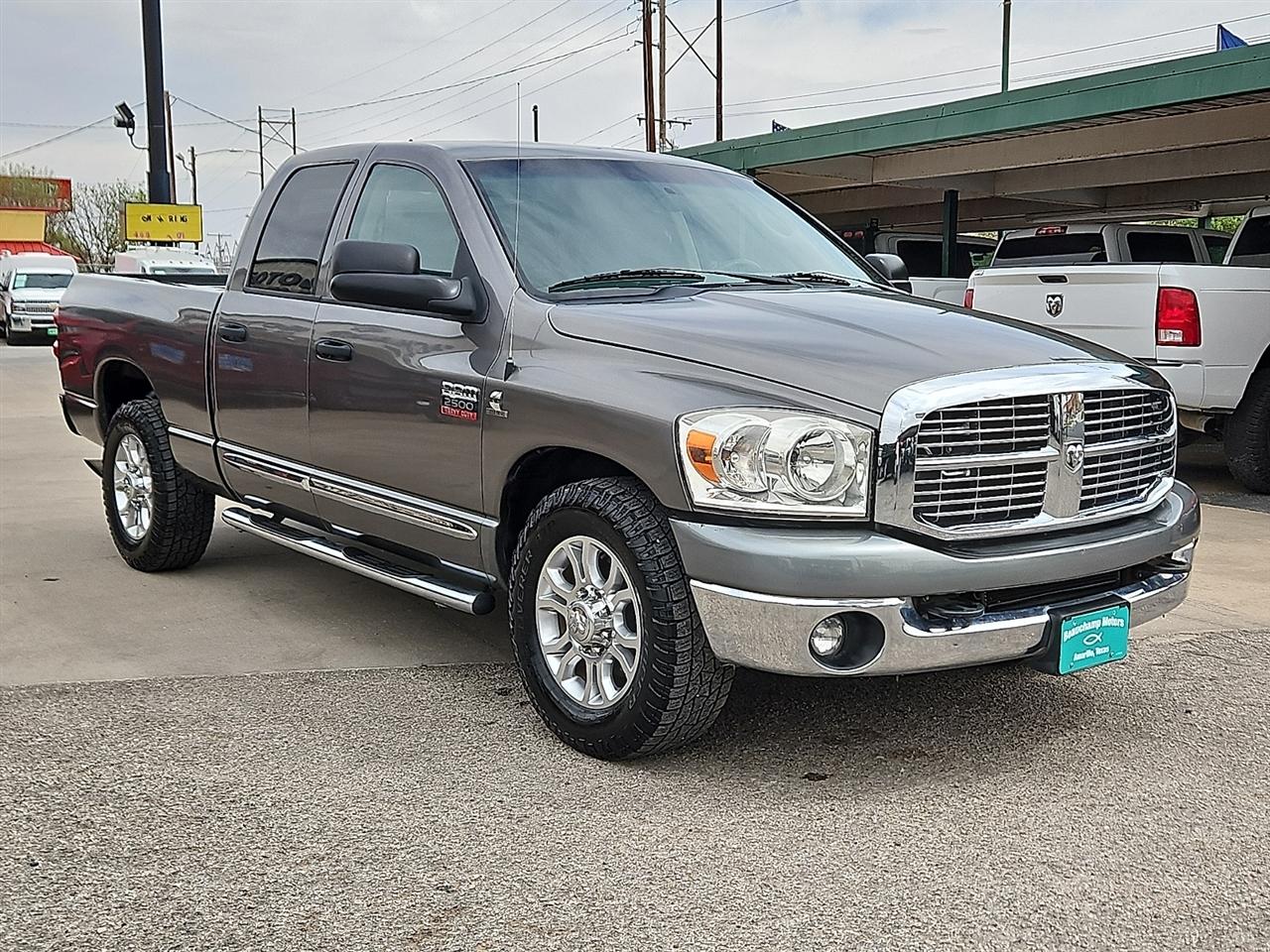 Dodge Ram 2500 2WD Quad Cab 140.5" SLT 2008