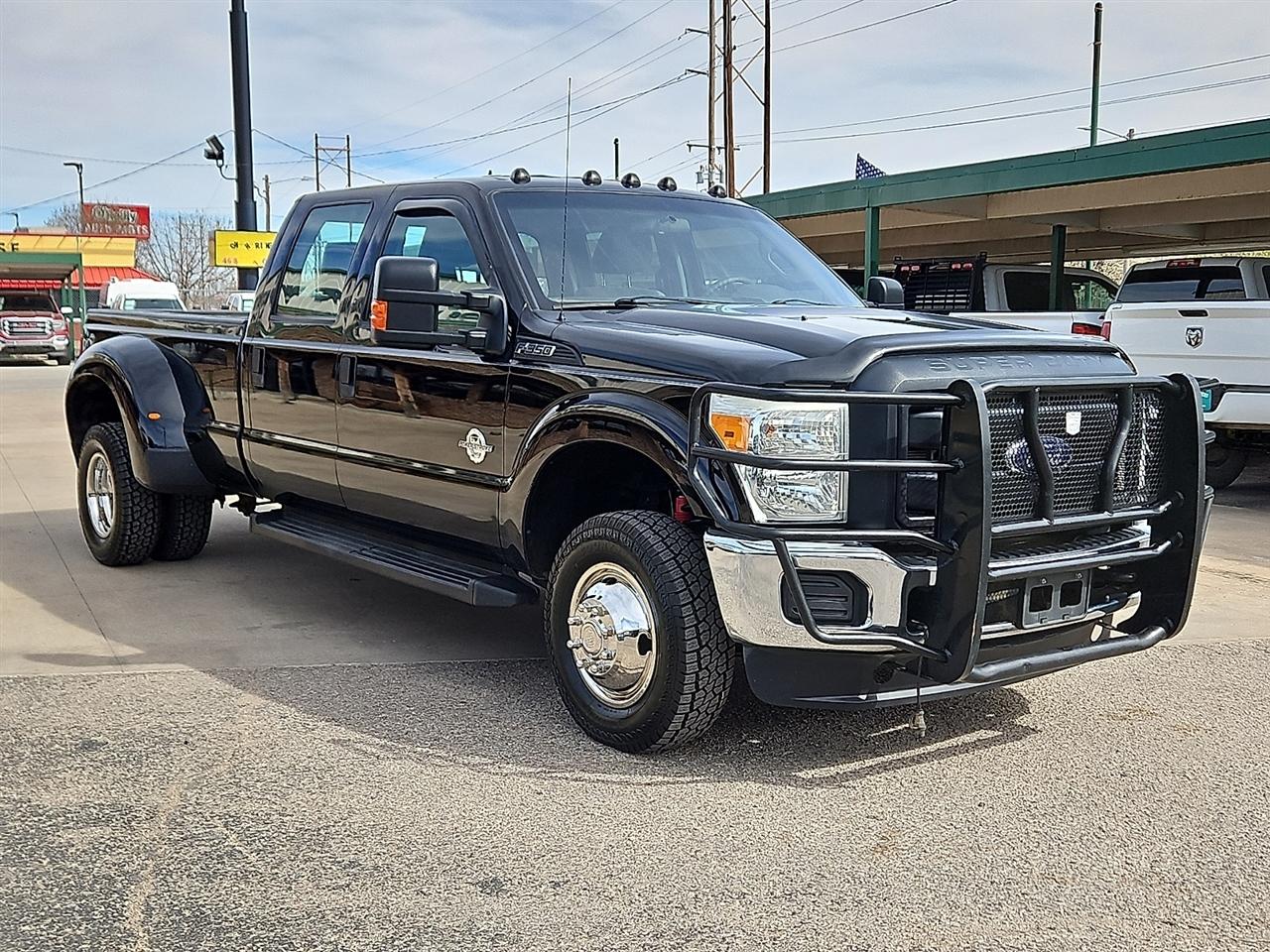 Ford Super Duty F-350 DRW 4WD Crew Cab 172" XL 2016