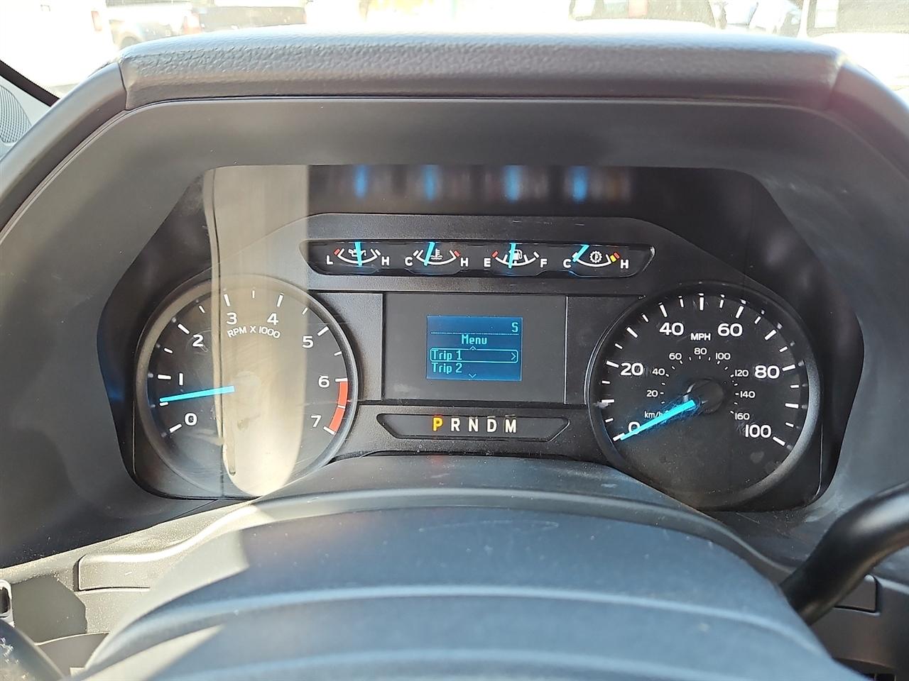 Ford Super Duty F-350 SRW 4WD Crew Cab 172" XL 2022