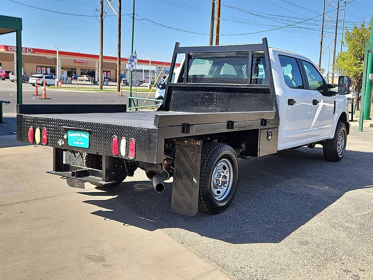 Ford Super Duty F-350 SRW 4WD Crew Cab 172" XL 2022