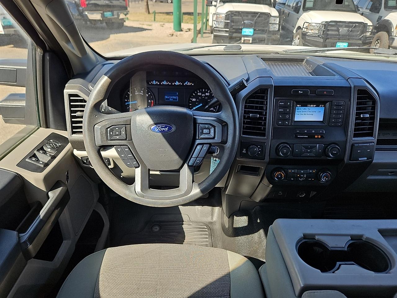 Ford Super Duty F-350 SRW 4WD Crew Cab 172" XL 2022