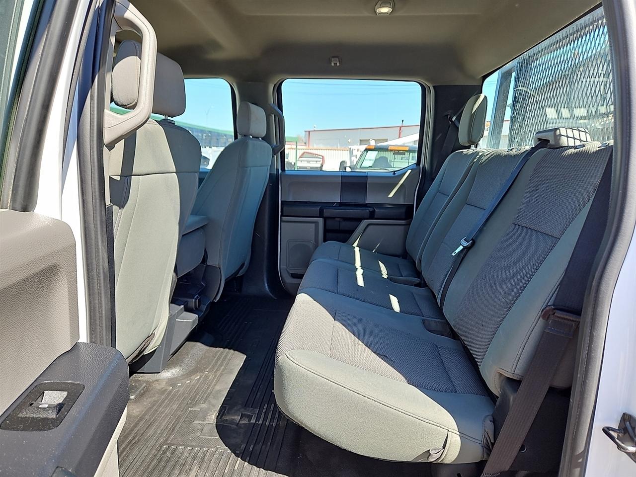 Ford Super Duty F-350 SRW 4WD Crew Cab 172" XL 2022