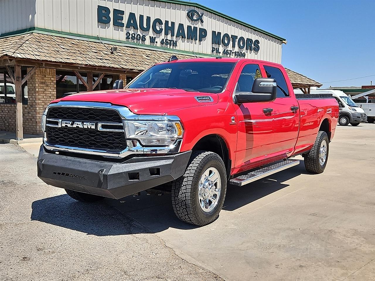 2023 RAM 2500 Tradesman 4x4 Crew Cab 8' Box