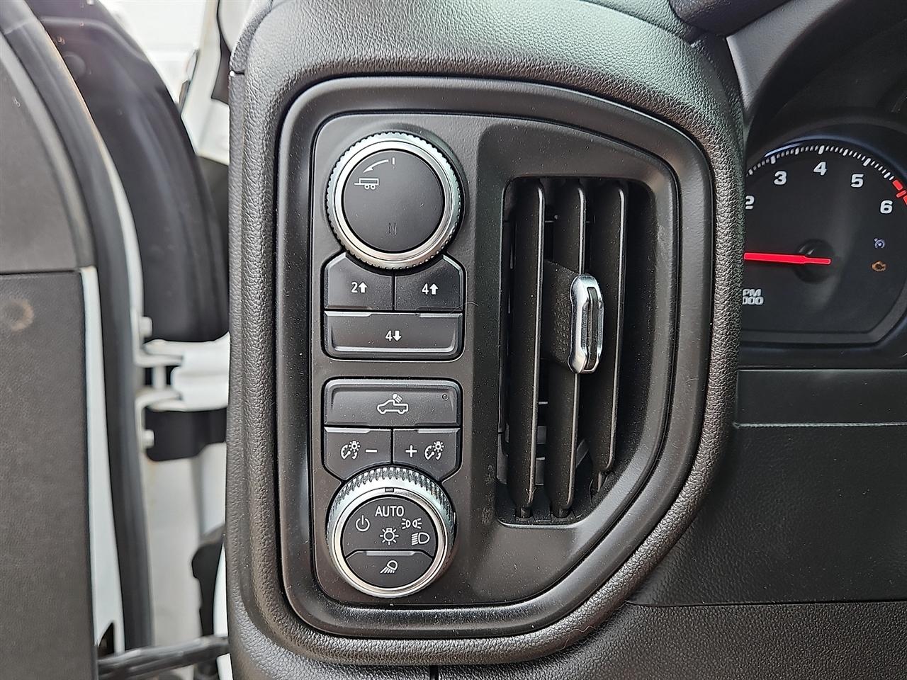 GMC Sierra 3500HD 4WD Crew Cab 172" 2021
