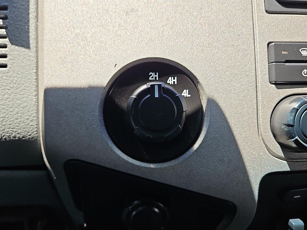 Ford Super Duty F-350 SRW 4WD Crew Cab 172" XLT 2013