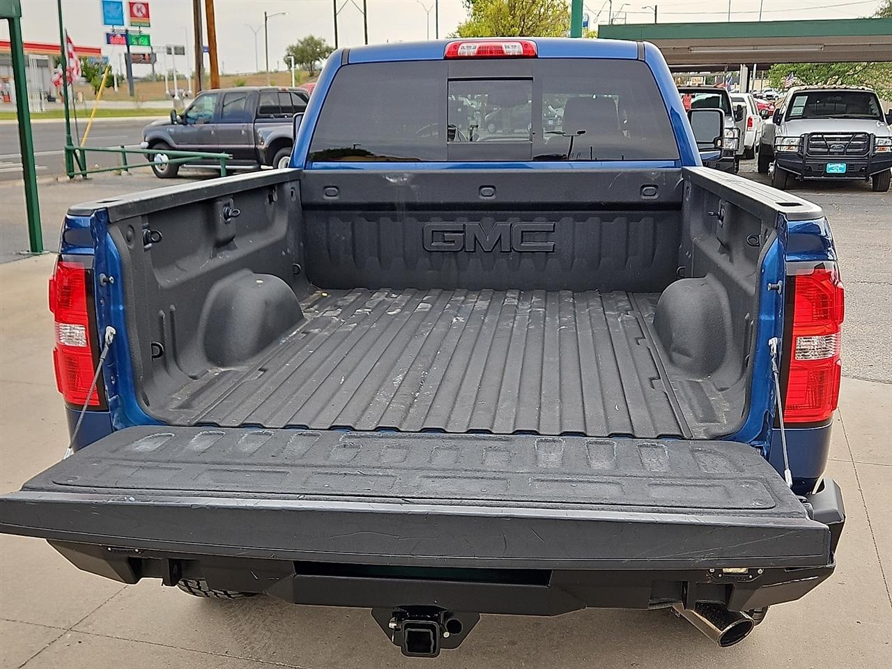 GMC Sierra 2500HD 4WD Crew Cab 153.7" SLT 2016