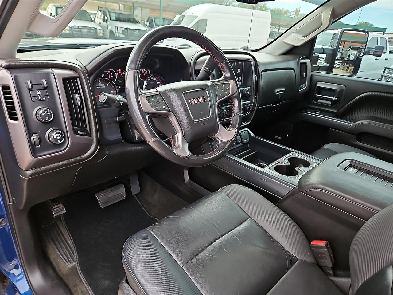 GMC Sierra 2500HD 4WD Crew Cab 153.7" SLT 2016