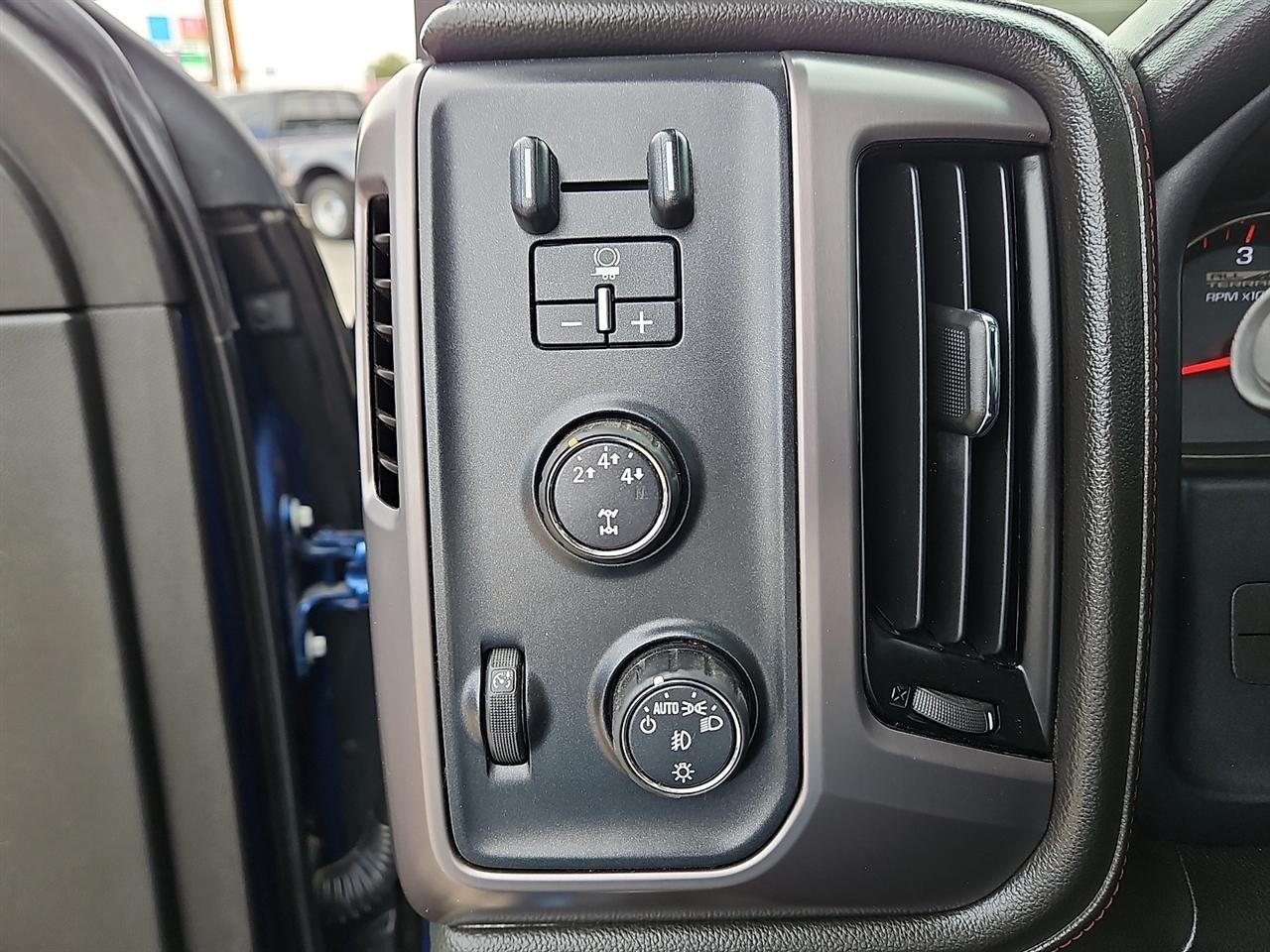 GMC Sierra 2500HD 4WD Crew Cab 153.7" SLT 2016