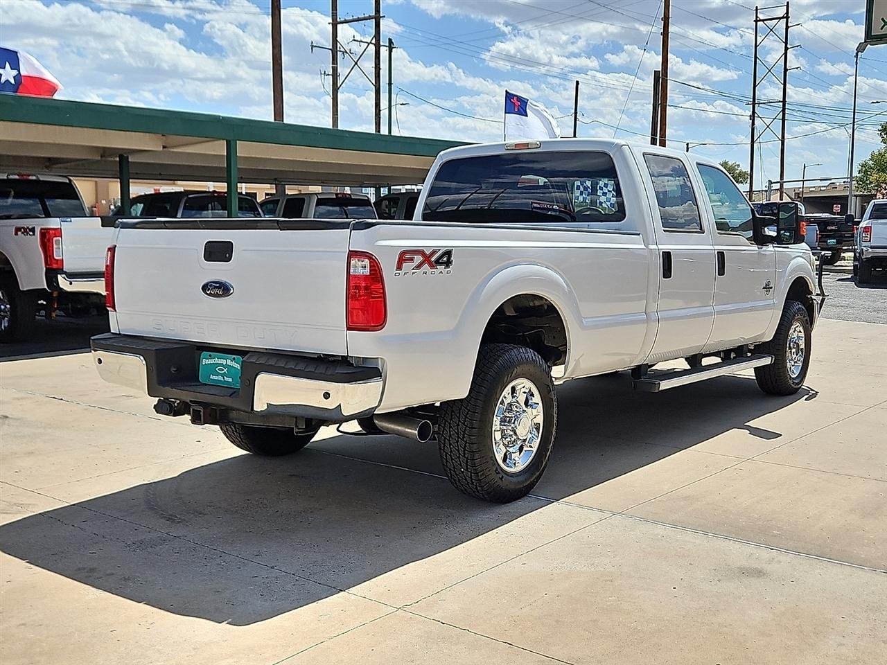 Ford Super Duty F-350 SRW 4WD Crew Cab 172" XLT 2016