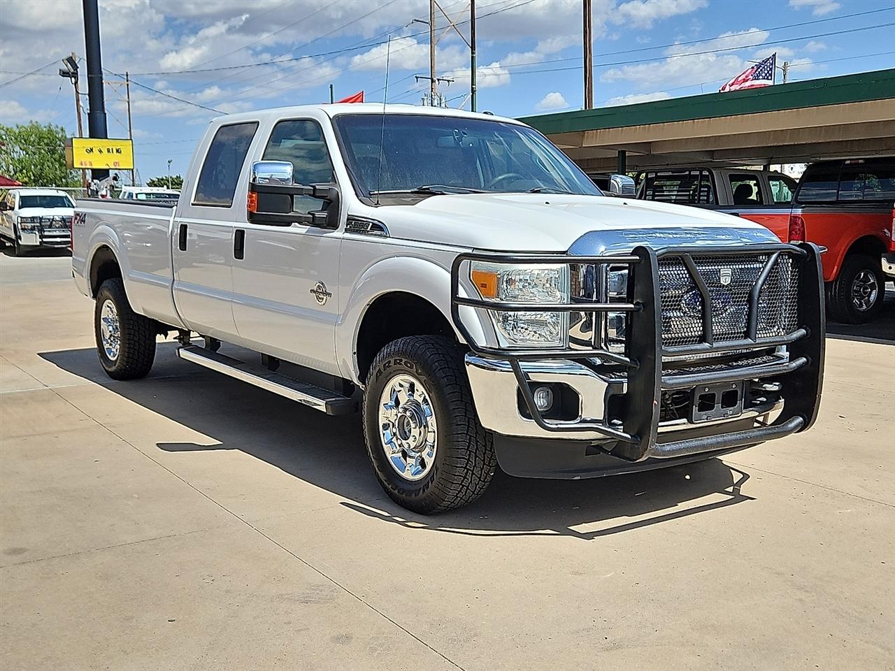 Ford Super Duty F-350 SRW 4WD Crew Cab 172" XLT 2016